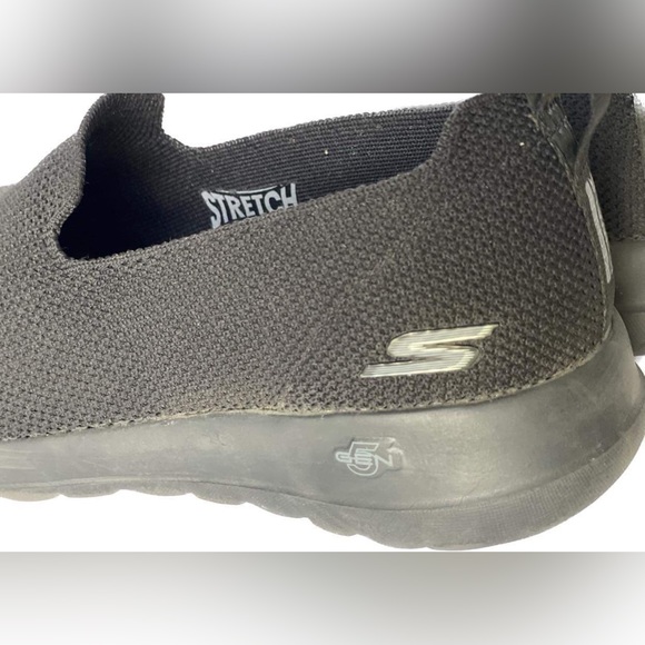 Skechers Women’s Reggae Fest 2.0 Livin It Up Relaxed Fit Slip On Sneakers - Picture 6 of 7